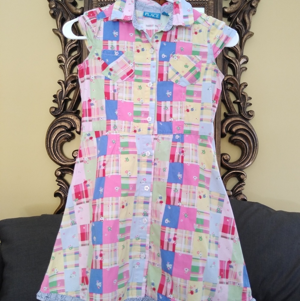 2/$20 Gymbore girls dress.  Patch pattern.  Size 8